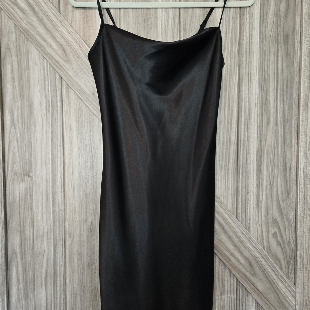 Elegant Black Dress